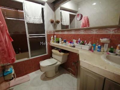 Apartamento de 3 alcobas en venta en Sotomayor, Bucaramanga, 179 m² · foto 18 de 20