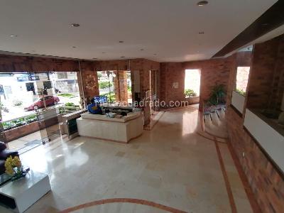 Apartamento de 3 alcobas en venta en Sotomayor, Bucaramanga, 179 m² · foto 2 de 20