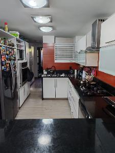 Casa de 3 alcobas en venta en Altos De Cabecera, Bucaramanga, 290 m² · foto 7 de 18