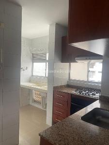Apartamento de 3 alcobas en venta en Sotomayor, Bucaramanga, 84 m² · foto 12 de 18