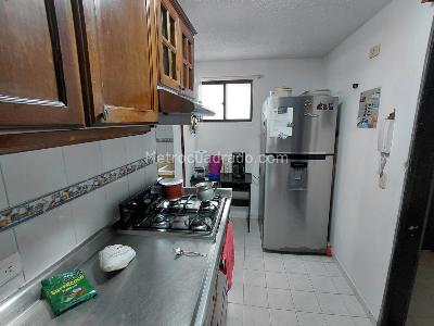 Apartamento de 3 alcobas en venta en Santa Maria Cañaveral, Floridablanca, 78 m² · foto 11 de 20
