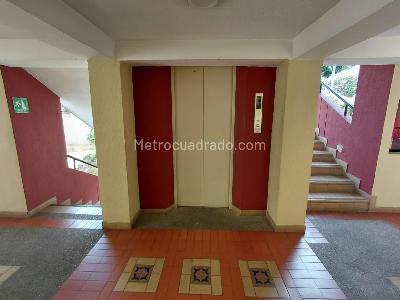 Apartamento de 3 alcobas en venta en Santa Maria Cañaveral, Floridablanca, 78 m² · foto 4 de 20