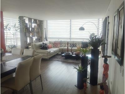 Apartamento en venta en Santa Barbara Occidental, Bogotá · foto 3 de 16