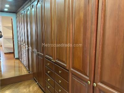 Apartamento de 3 alcobas en arriendo en Chico, Bogotá, 191 m² · foto 15 de 20