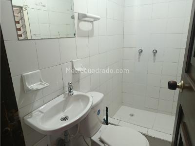 Casa de 4 alcobas en arriendo en Bella Suiza Alta, Bogotá, 450 m² · foto 14 de 20