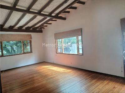 Casa de 4 alcobas en arriendo en Bella Suiza Alta, Bogotá, 450 m² · foto 19 de 20