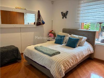 Apartamento de 3 alcobas en venta en Cerros De Suba, Bogotá, 309 m² · foto 15 de 20