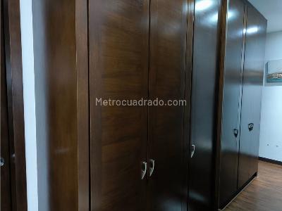 Apartamento de 3 alcobas en venta en Santa Barbara, Bogotá, 123 m² · foto 11 de 15