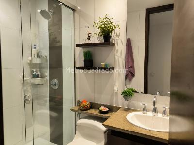 Apartamento de 3 alcobas en venta en Santa Barbara, Bogotá, 123 m² · foto 14 de 15