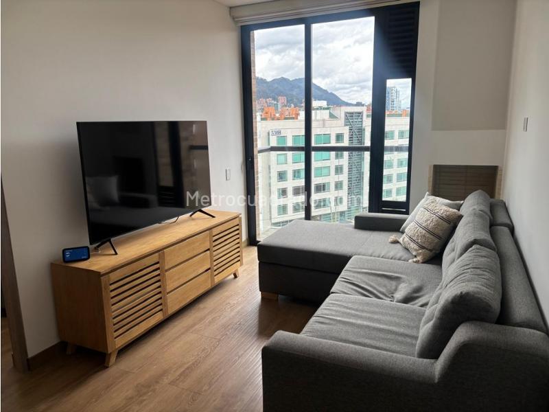 Piso – Bogotá, Santa Bárbara, Localidad Usaquén - Más