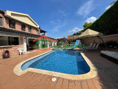 Casa de 4 alcobas en venta en Lagos Del Cacique, Bucaramanga, 770 m² · foto 6 de 19