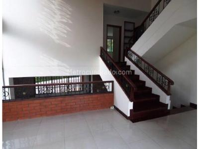 Casa de 5 alcobas en venta en Circunvalar Alamos, Pereira, 280 m² · foto 6 de 20