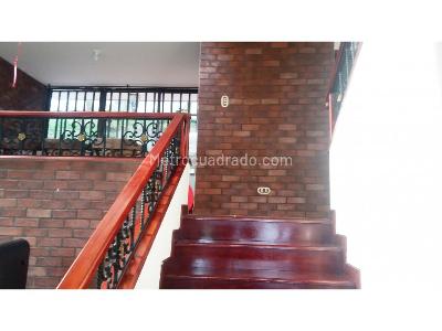 Casa de 5 alcobas en venta en Circunvalar Alamos, Pereira, 280 m² · foto 10 de 20