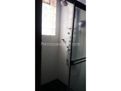 Casa de 5 alcobas en venta en Circunvalar Alamos, Pereira, 280 m² · foto 13 de 20