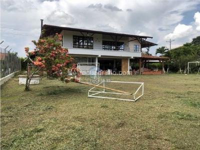 Casa en venta en Via Alcala, Pereira · foto 2 de 20