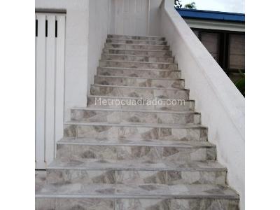 Casa en venta en Avenida 30 De Agosto Del Cafe, Pereira · foto 6 de 11