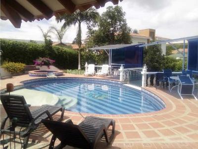 Casa de 4 alcobas en venta en Cerritos, Pereira, 1300 m² · foto 4 de 20