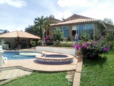 Casa de 4 alcobas en venta en Cerritos, Pereira, 1300 m² · foto 5 de 20