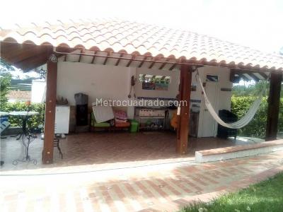 Casa de 4 alcobas en venta en Cerritos, Pereira, 1300 m² · foto 8 de 20