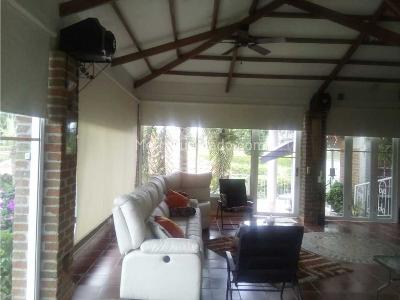 Casa de 4 alcobas en venta en Cerritos, Pereira, 1300 m² · foto 13 de 20