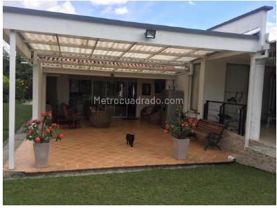 Casa de 5 alcobas en venta en Via Armenia Pereira, Pereira, 770 m² · foto 4 de 20