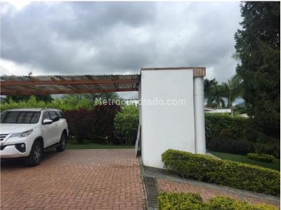 Casa de 5 alcobas en venta en Via Armenia Pereira, Pereira, 770 m² · foto 8 de 20