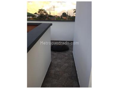 Casa de 5 alcobas en venta en Via Armenia Pereira, Pereira, 770 m² · foto 9 de 20