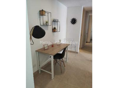 Apartamento de 3 alcobas en venta en Boston El Poblado, Pereira, 72 m² · foto 2 de 14