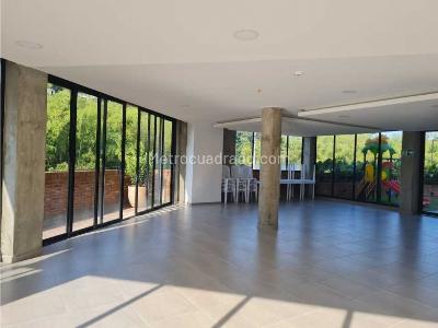 Apartamento de 3 alcobas en venta en Boston El Poblado, Pereira, 72 m² · foto 14 de 14