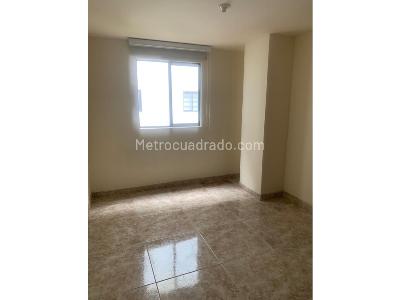 Apartamento de 4 alcobas en venta en Avenida 30 De Agosto Del Cafe, Pereira, 84 m² · foto 2 de 18