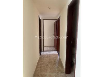 Apartamento de 4 alcobas en venta en Avenida 30 De Agosto Del Cafe, Pereira, 84 m² · foto 12 de 18