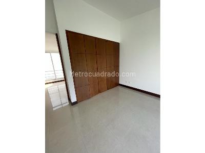 Casa de 5 alcobas en venta en Circunvalar Alamos, Pereira, 287 m² · foto 13 de 20