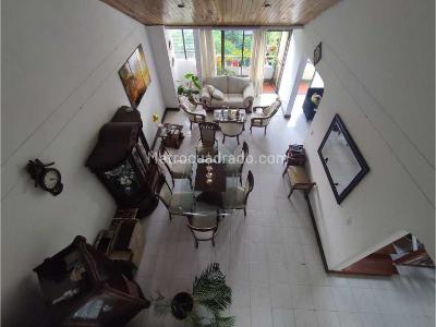 Apartamento en venta en Centro, Pereira · foto 2 de 12