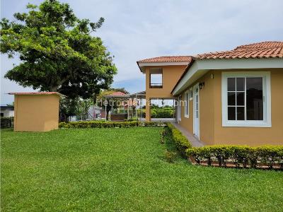 Casa de 5 alcobas en venta en Via Armenia Pereira, Pereira · foto 8 de 20