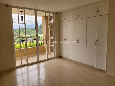 Casa de 5 alcobas en venta en Via Armenia Pereira, Pereira · foto 17 de 20