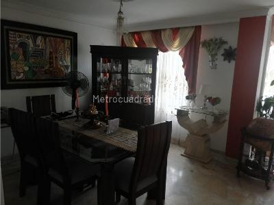 Casa en venta en Avenida Sur, Pereira · foto 2 de 17