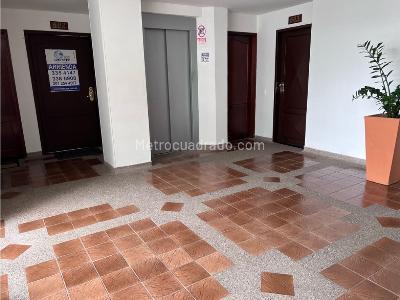 Apartaestudio en venta en Circunvalar Alamos, Pereira, 57 m² · foto 3 de 9