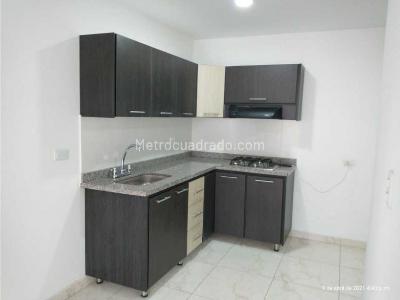 Apartamento de 3 alcobas en venta en Centro, Pereira, 84 m² · foto 2 de 14