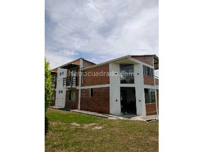 Casa de 4 alcobas en venta en Cerritos, Pereira, 1177 m² · foto 5 de 20