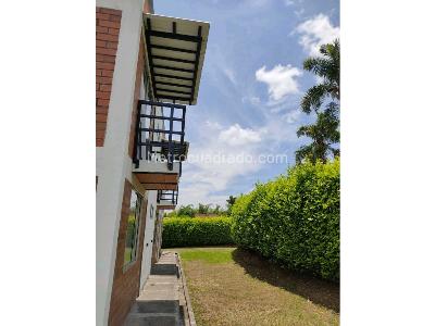 Casa de 4 alcobas en venta en Cerritos, Pereira, 1177 m² · foto 10 de 20