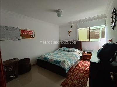 Apartamento de 3 alcobas en venta en Centro, Pereira, 105 m² · foto 7 de 13