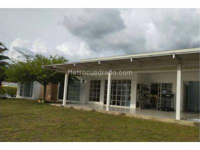 Casa de 3 alcobas en venta en Avenida Sur, Pereira, 1500 m² · foto 5 de 20
