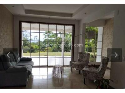 Casa de 3 alcobas en venta en Avenida Sur, Pereira, 1500 m² · foto 18 de 20