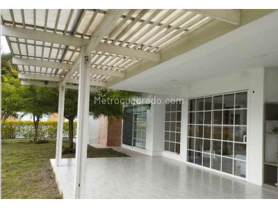Casa de 3 alcobas en venta en Avenida Sur, Pereira, 1500 m² · foto 20 de 20