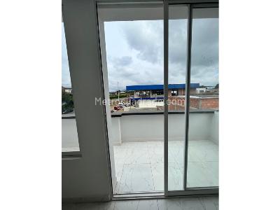 Casa de 5 alcobas en venta en Avenida Condina, Pereira, 240 m² · foto 4 de 19