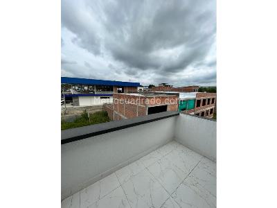 Casa de 5 alcobas en venta en Avenida Condina, Pereira, 240 m² · foto 6 de 19