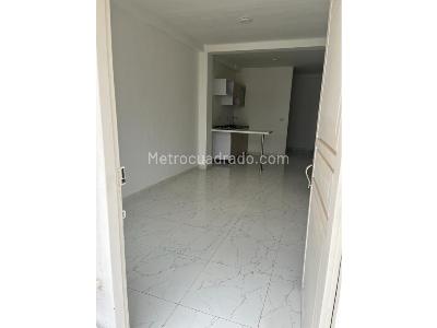 Casa de 5 alcobas en venta en Avenida Condina, Pereira, 240 m² · foto 7 de 19