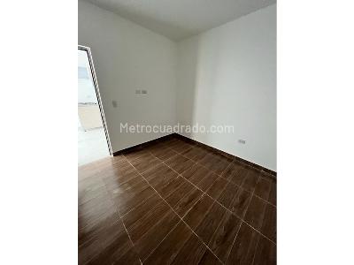 Casa de 5 alcobas en venta en Avenida Condina, Pereira, 240 m² · foto 14 de 19
