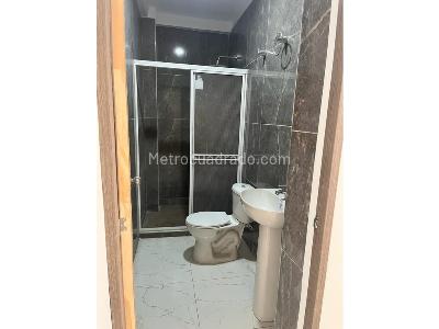 Casa de 5 alcobas en venta en Avenida Condina, Pereira, 240 m² · foto 17 de 19