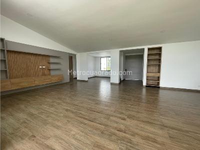 Casa de 4 alcobas en venta en Via Armenia Pereira, Pereira, 1800 m² · foto 11 de 18